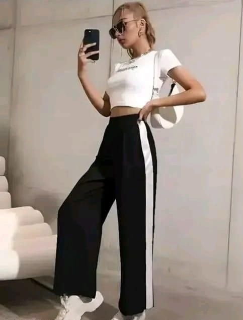 Women's High-Waist Wide-Leg Striped Jogger Pant - Black & White
